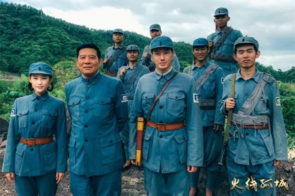 火线孤城李幼斌版分集剧情介绍(1-41集)大结局_电视剧