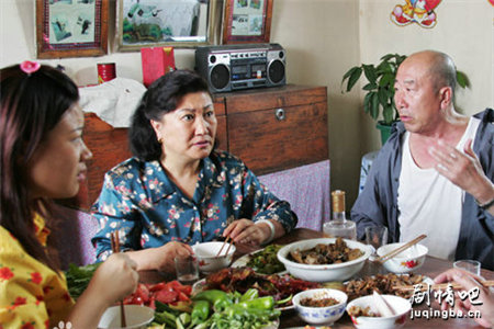 圣水湖畔分集剧情介绍(1-20集)大结局