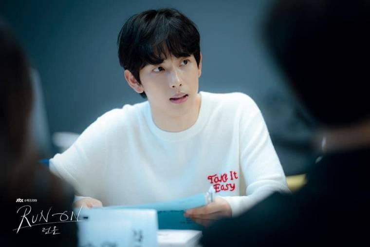 奔跑着分集剧情介绍(1-16集)大结局_电视剧