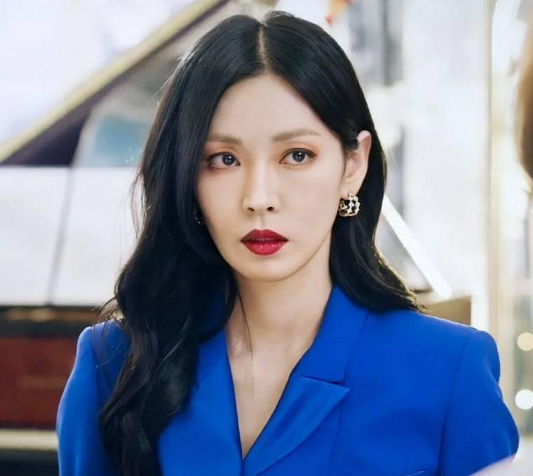 顶楼分集剧情介绍(1-21集)大结局_电视剧