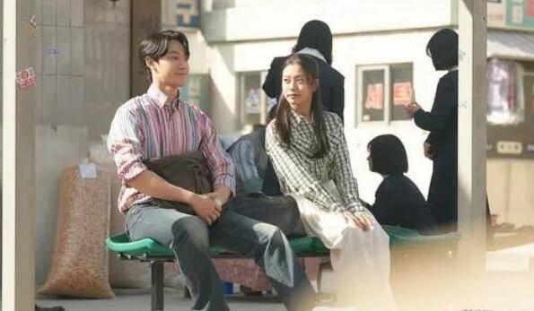 五月的青春分集剧情介绍(1-12集)大结局_电视剧