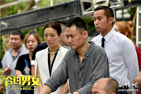 ��Ӱ��Լ��Ů�������