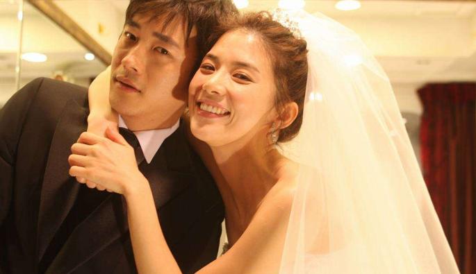 �ȱ��˸����˵Ĺ��¾������