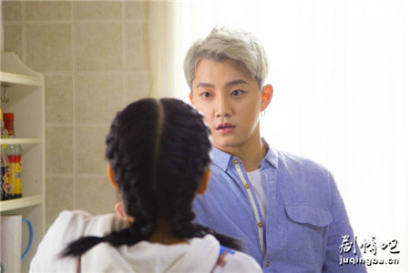 �Ҽ����˸������˾������(��12��)