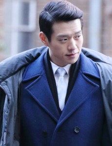 �������̾������