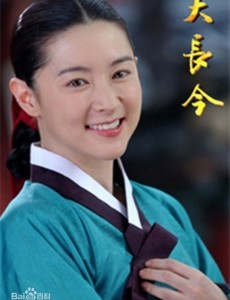 �������ƾ������