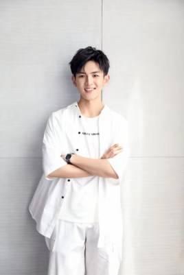 �Ķ���˲����Ա��_ȫ����Ա�������